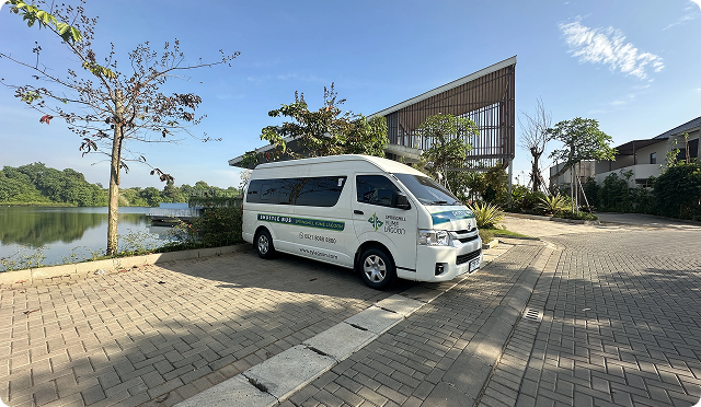 Shuttle Bus
